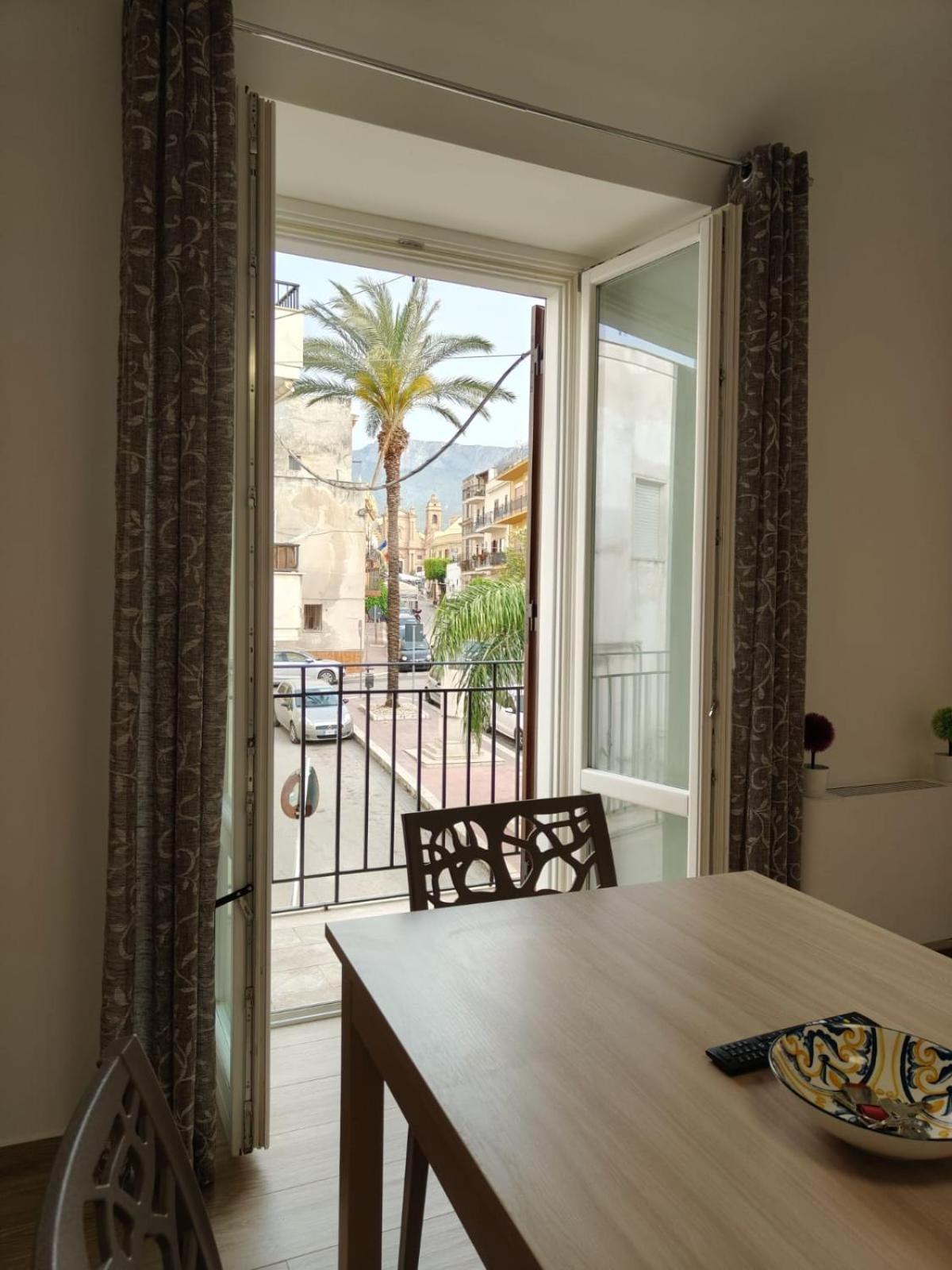 Terrasini Center Apartments Exterior foto