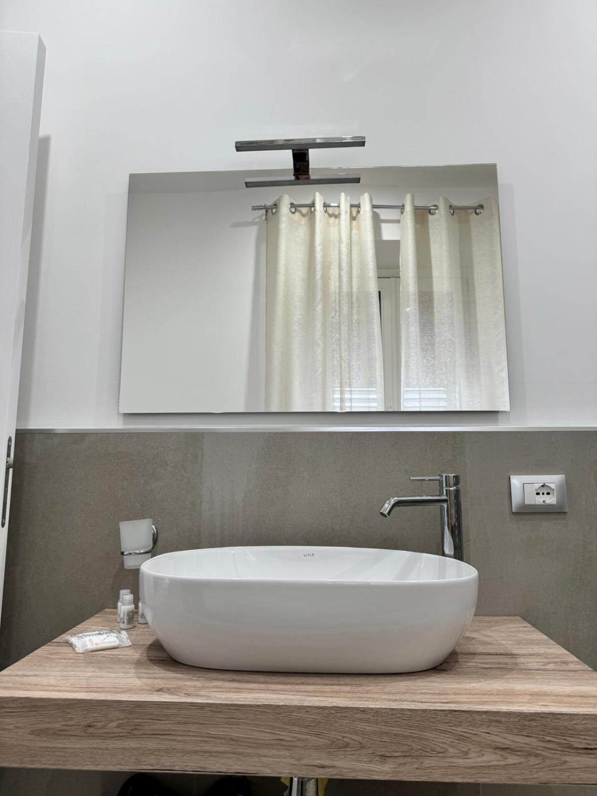 Terrasini Center Apartments Habitación foto